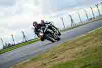 Evening Adv_Mid Group Black Bikes